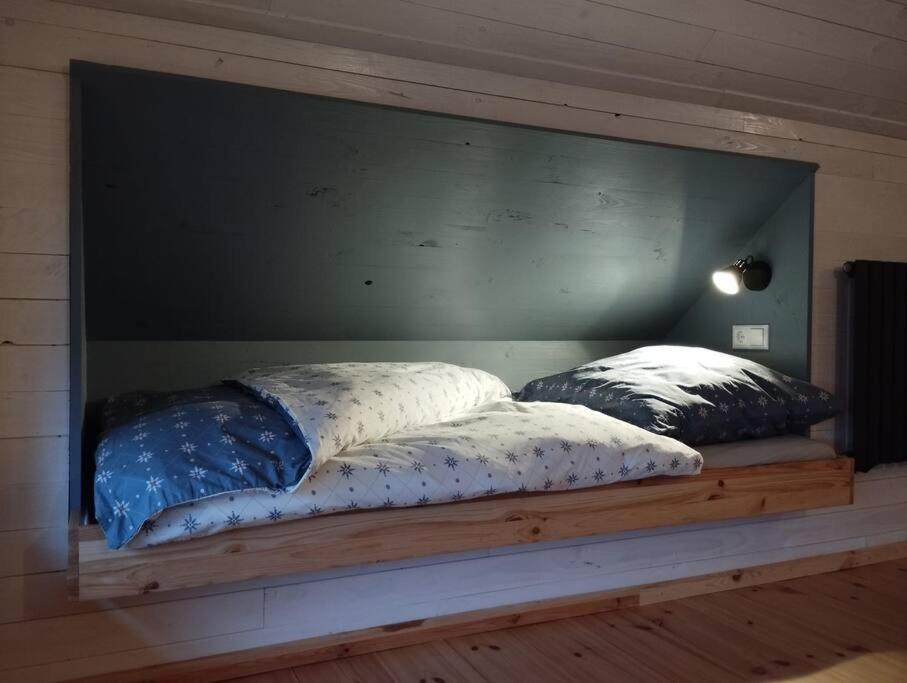 Gemuetliches Holzhaus Am See Warin Zewnętrze zdjęcie